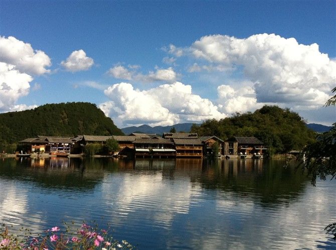 泸沽湖