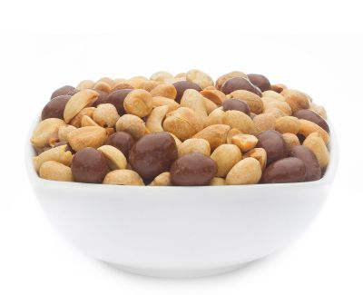 混合坚果与能量补给食品